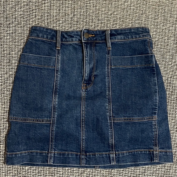 Old Navy denim skirt - Picture 1 of 4
